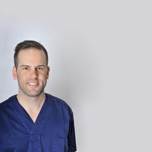 Dr. János Grosz dentist - Restorative Specialist

Specialties: aesthetic dentistry, aesthetic prosthetics, implantology
