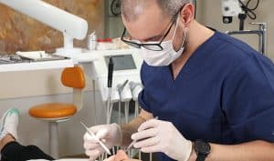 Fogászati konzultáció és vizsgálat