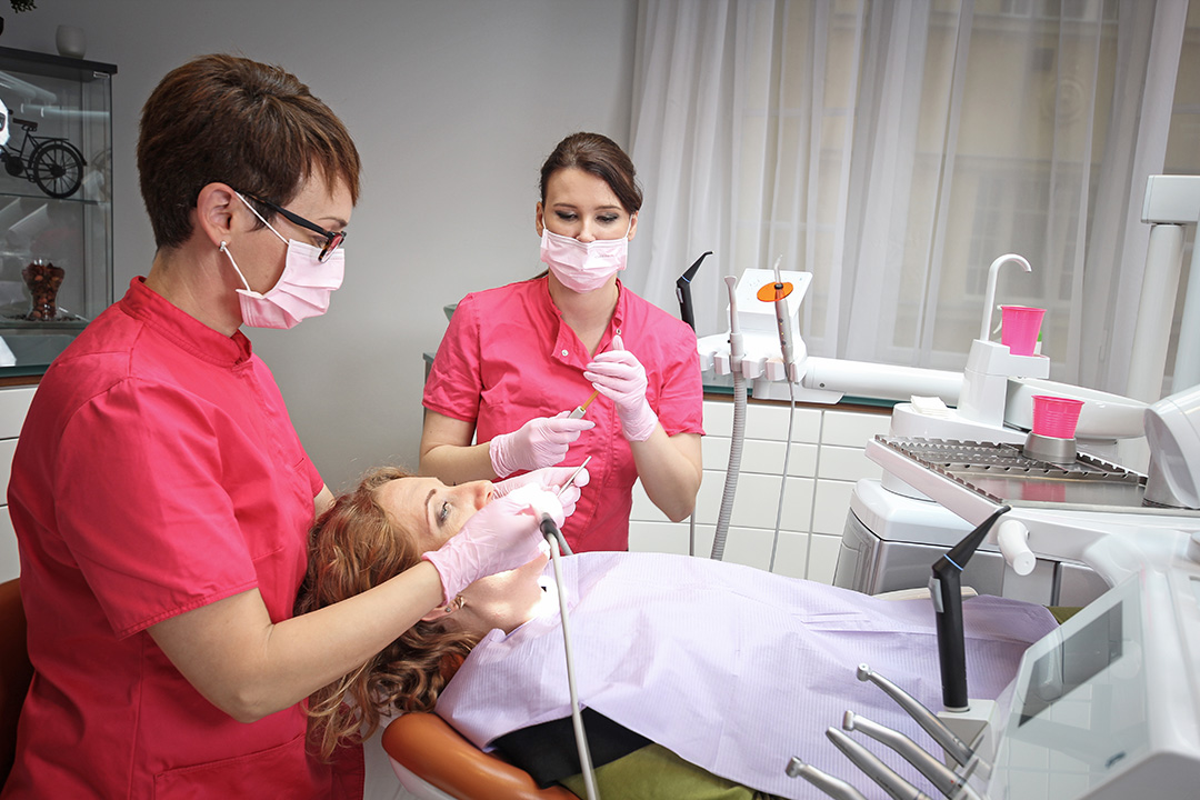 Fogínysorvadás, mozgó fogak kezelése - Móricz Dental Fogászat