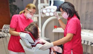 Irányított biofilm terápia kezelés - Móricz Dental Fogászat