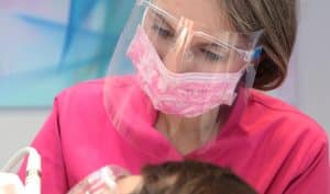 Ultrahangos fogkőeltávolítás kezelés - Móricz Dental Fogászat