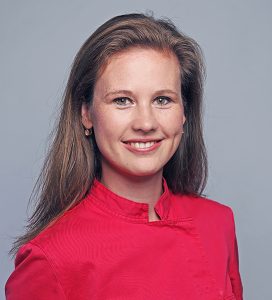 Dr. Virágh Lilla fogszabályozó szakorvos